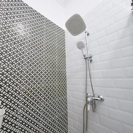 Victoria's Old Town Deluxe (adults Only) *