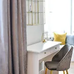 Victoria's Old Town Deluxe (adults Only) דירה