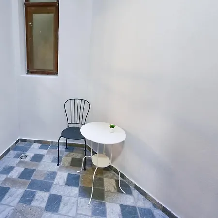 Victoria's Old Town Deluxe (adults Only) Appartement *