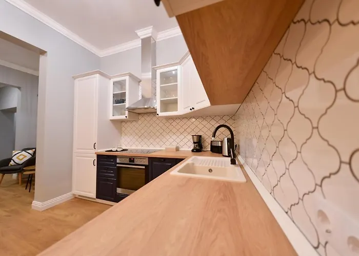 Victoria's Old Town Deluxe (adults Only) Apartamento *